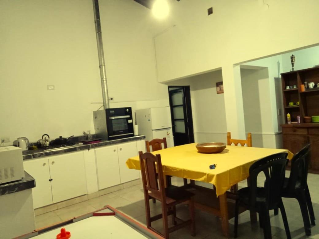 Hermosa Casa En Barrio Privado *